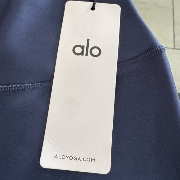 Alo yoga. Airlift Hr - Picture 14 of 16